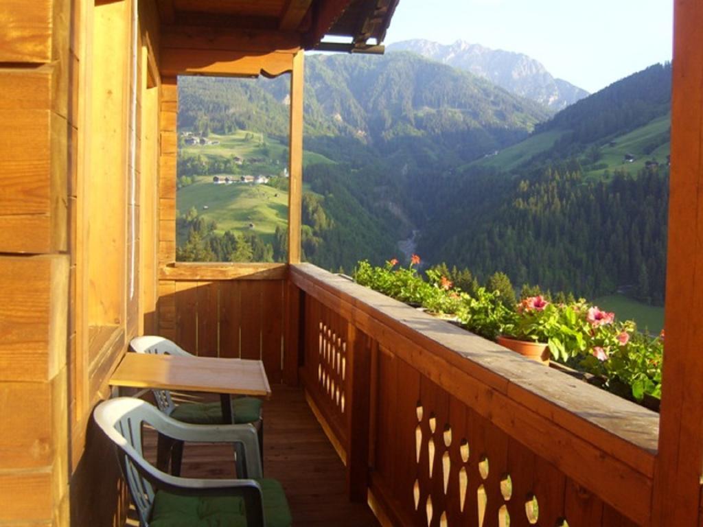 Guggenbergerhof Hotel Maria Luggau Bagian luar foto
